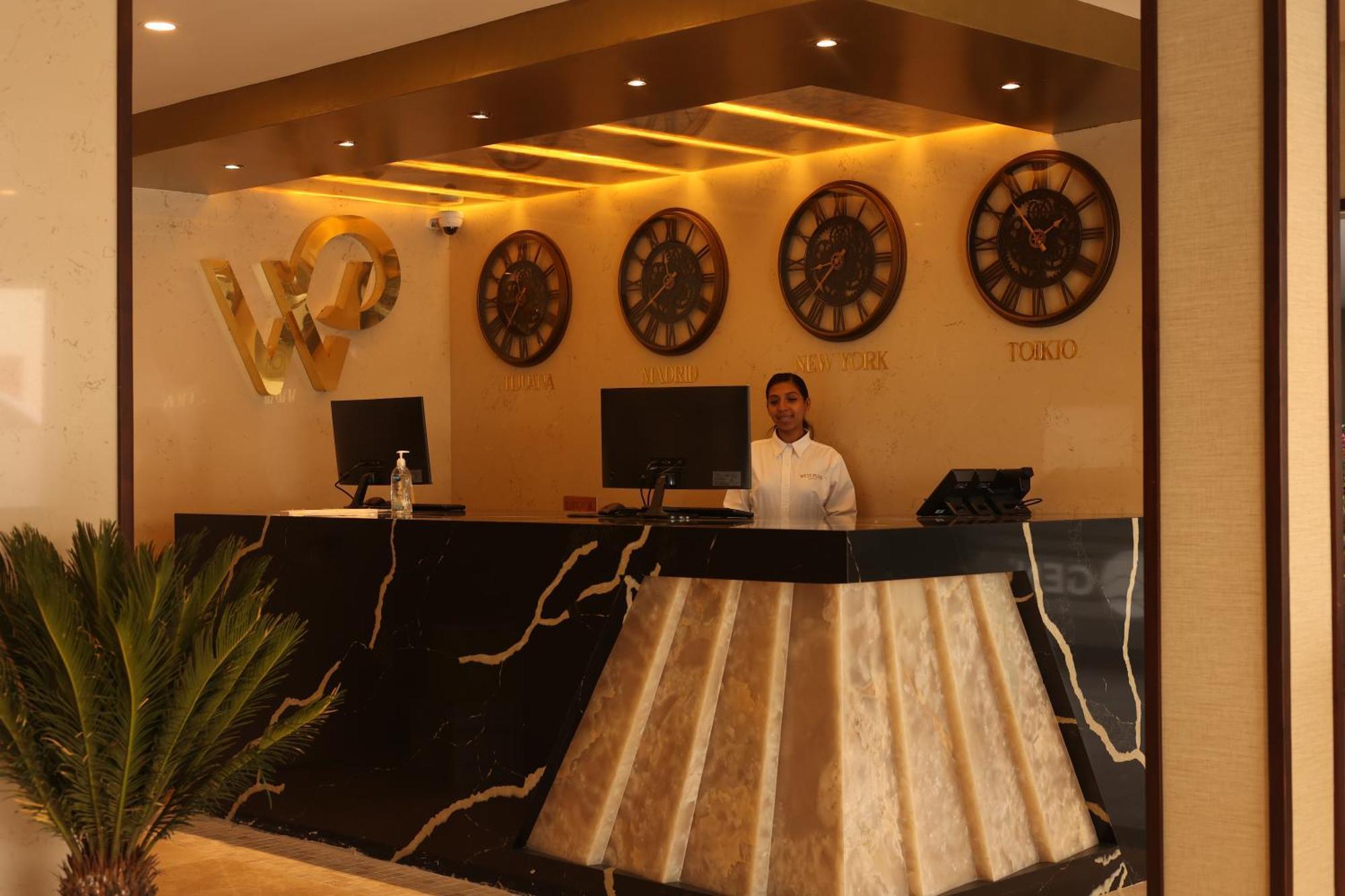 West Plaza Hotel Tijuana